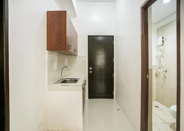 Oyo 505 Jardin Suites Manila